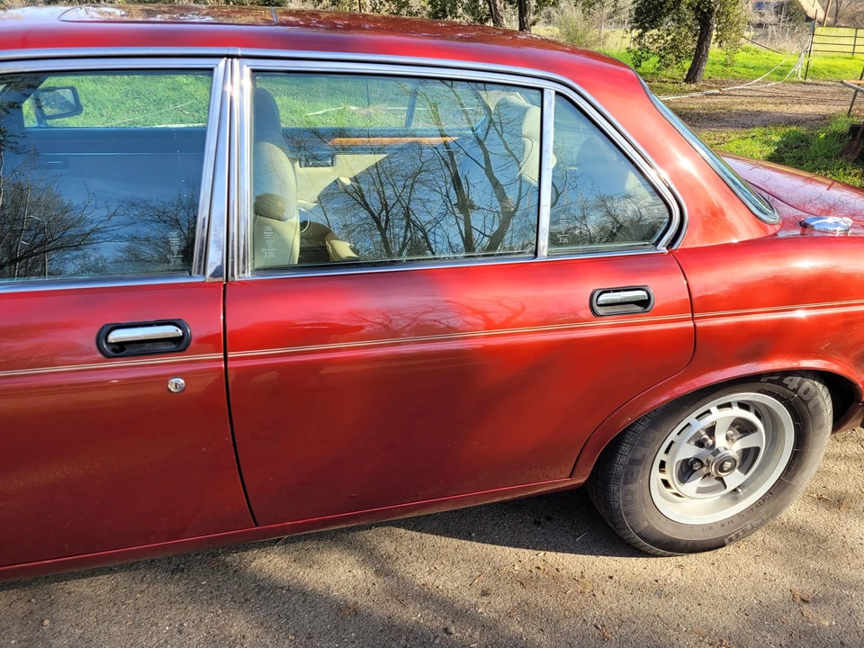 1986 Jaguar XJ Series 3 - Image 13 of 31