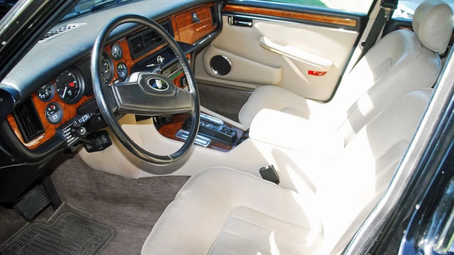 1986 Jaguar XJ Series 3 - Image 4 of 19