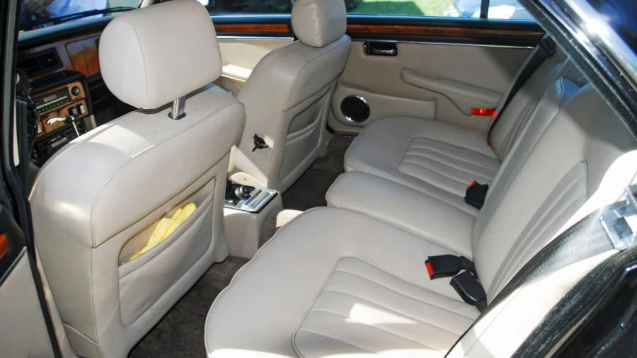 1986 Jaguar XJ Series 3 - Image 7 of 19