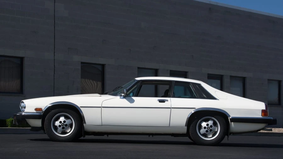 1986 Jaguar XJS - Image 2 of 12