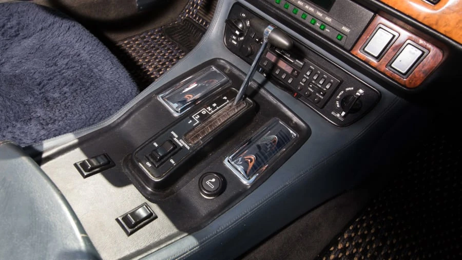 1986 Jaguar XJS - Image 9 of 12
