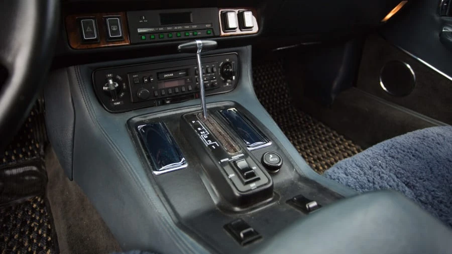 1986 Jaguar XJS - Image 10 of 12
