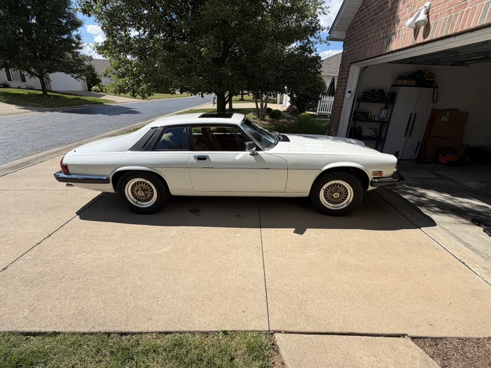 1986 Jaguar XJS - Image 9 of 9