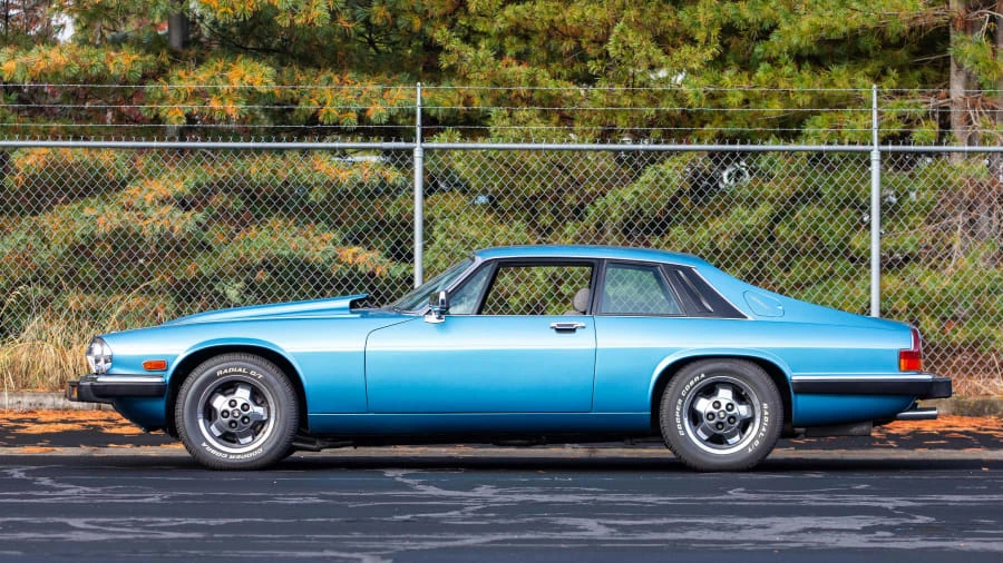1986 Jaguar XJS - Image 2 of 17