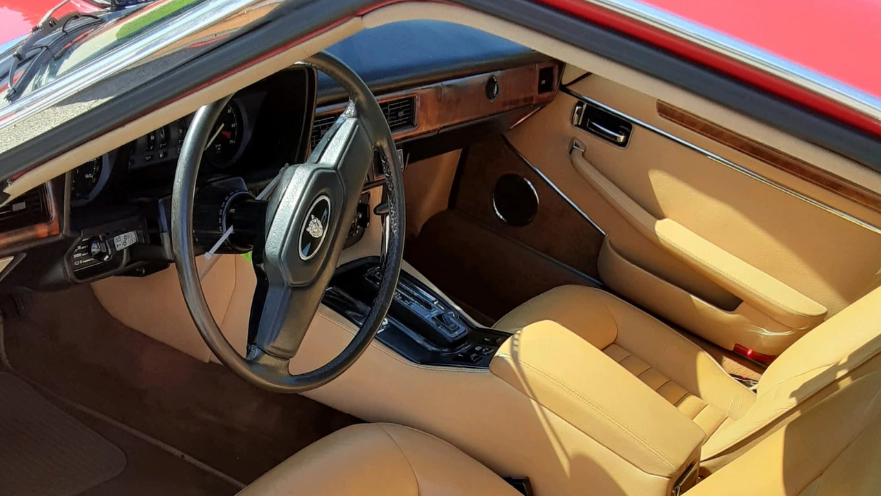 1986 Jaguar XJS - Image 3 of 23