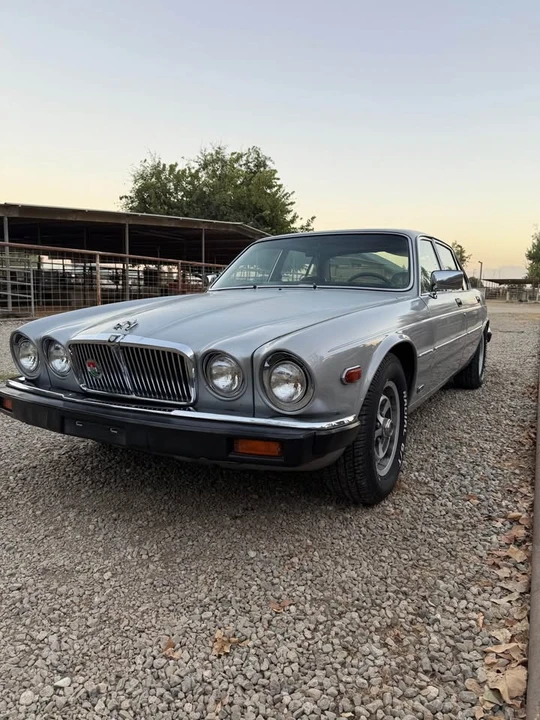 1986 Jaguar XJ Series 3 - Image 3 of 8