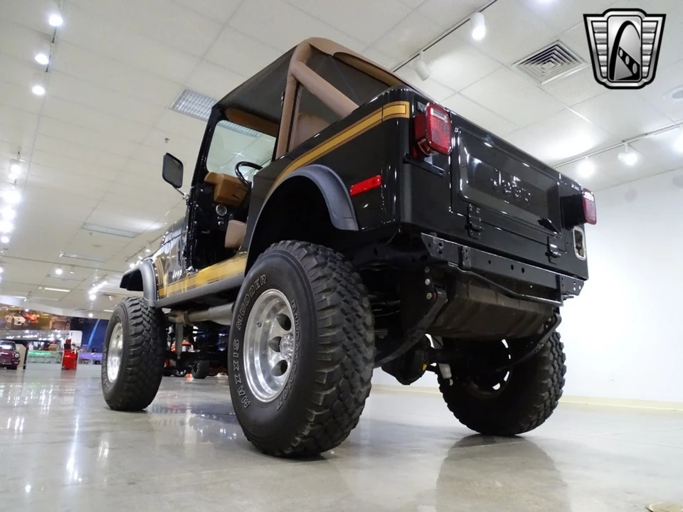 1986 Jeep CJ - Image 5 of 12