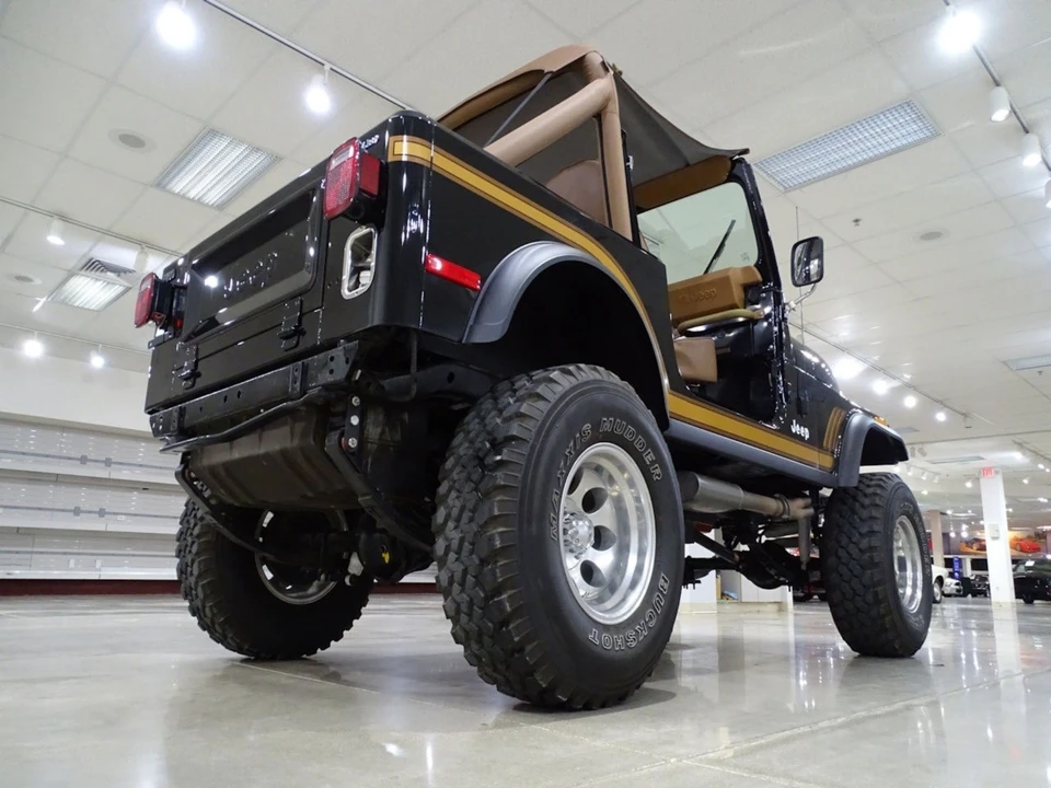 1986 Jeep CJ - Image 8 of 12