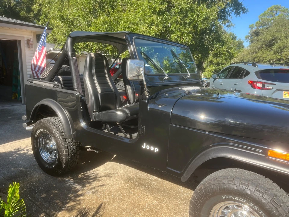 1986 Jeep CJ7 - Image 2 of 11