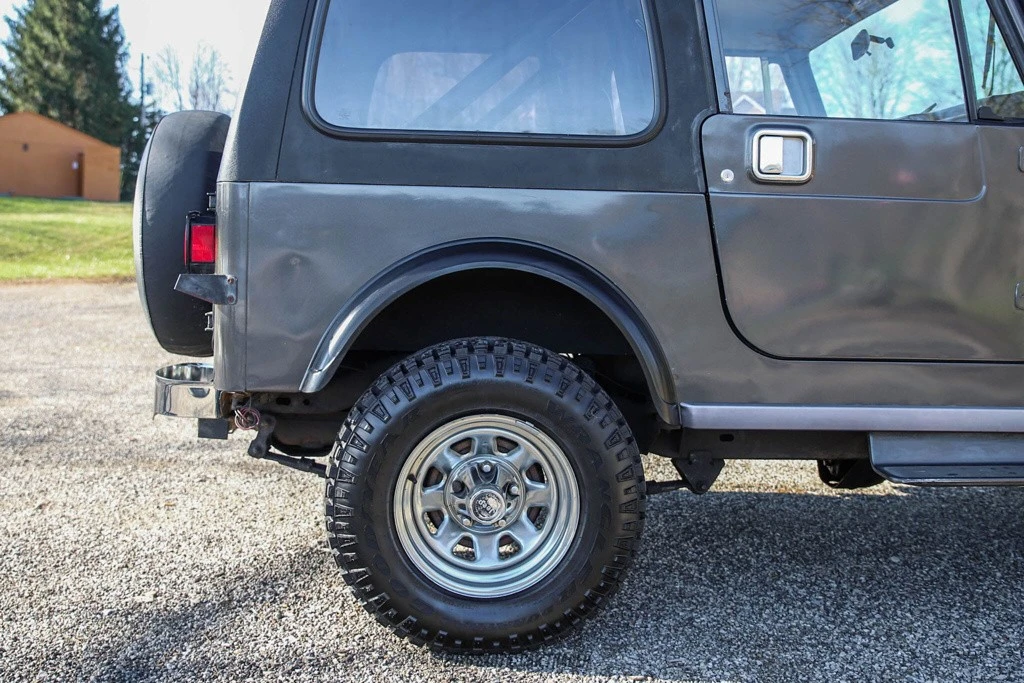 1986 Jeep CJ7 - Image 10 of 12