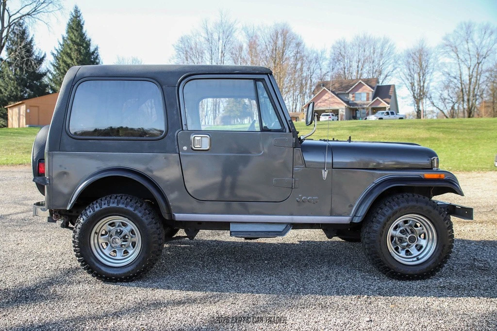 1986 Jeep CJ7 - Image 9 of 12