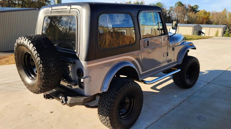 1986 Jeep CJ7 - Image 3 of 27