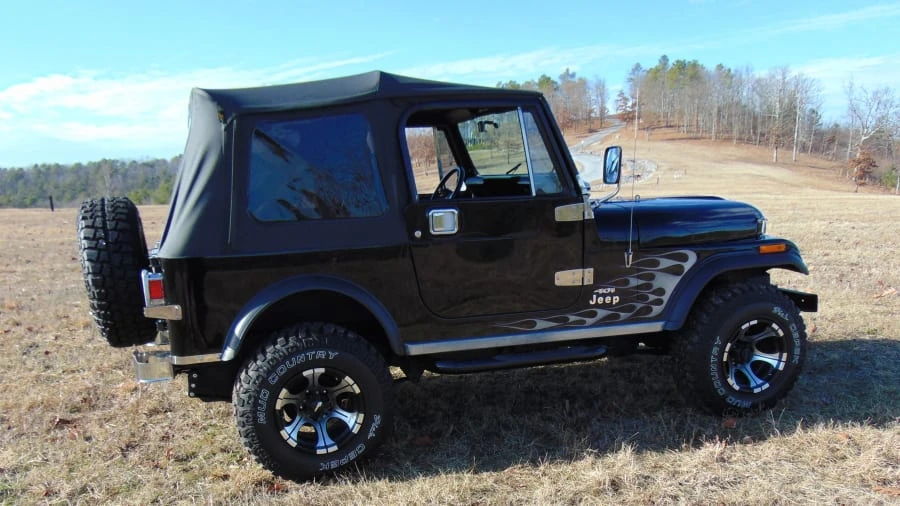 1986 Jeep CJ7 - Image 2 of 9