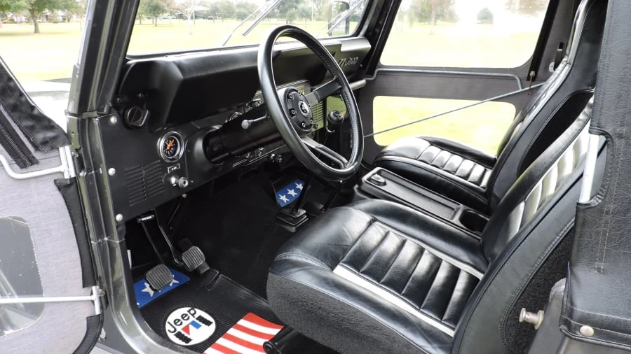 1986 Jeep CJ7 - Image 4 of 10