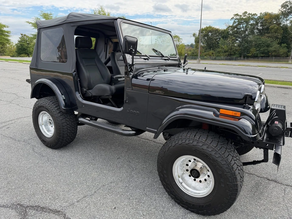 1986 Jeep CJ7 - Image 9 of 31