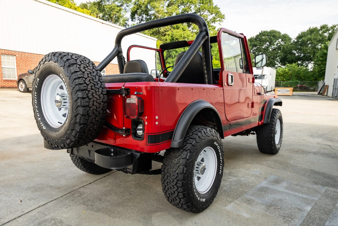 1986 Jeep CJ7 - Image 7 of 31