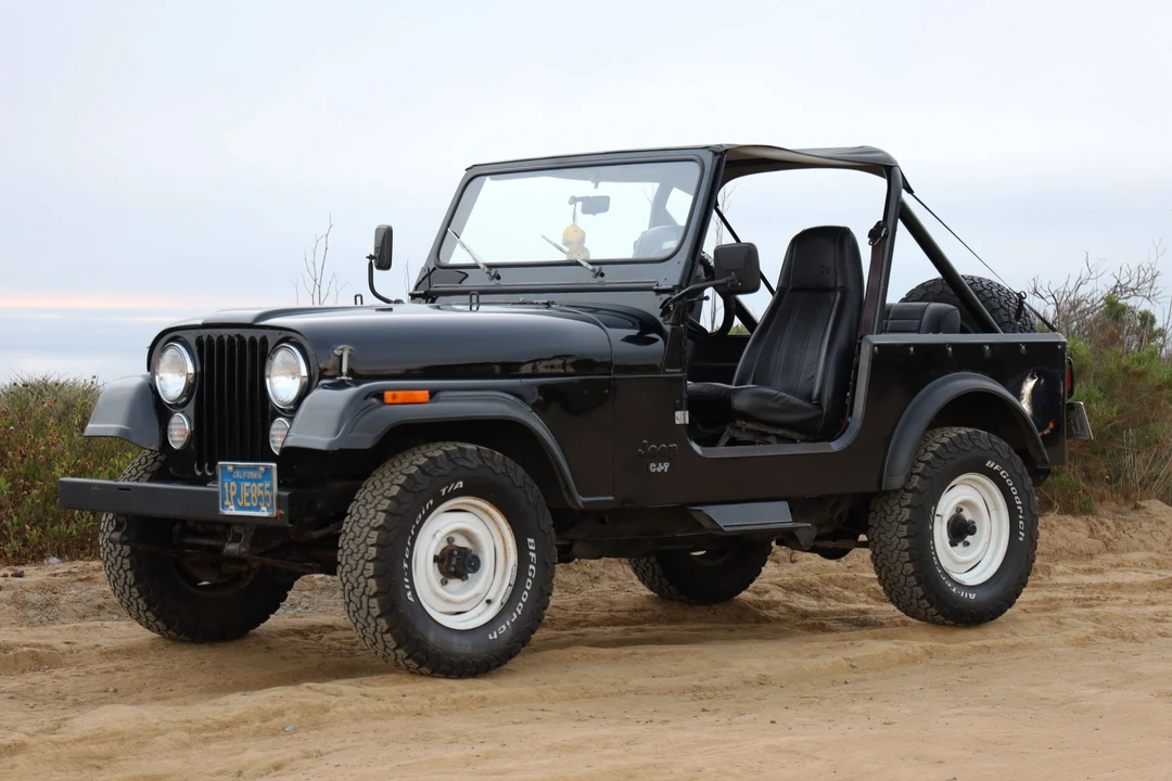 1986 Jeep CJ7 - Image 2 of 31