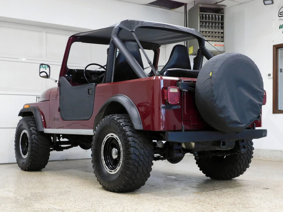 1986 Jeep CJ7 - Image 9 of 31
