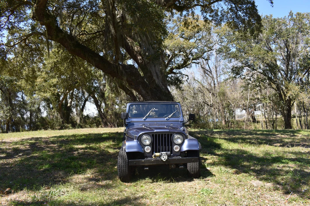 1986 Jeep CJ7 - Image 2 of 31