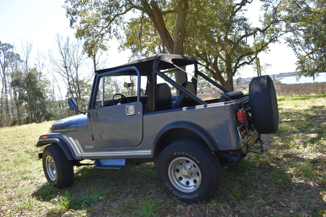 1986 Jeep CJ7 - Image 24 of 31