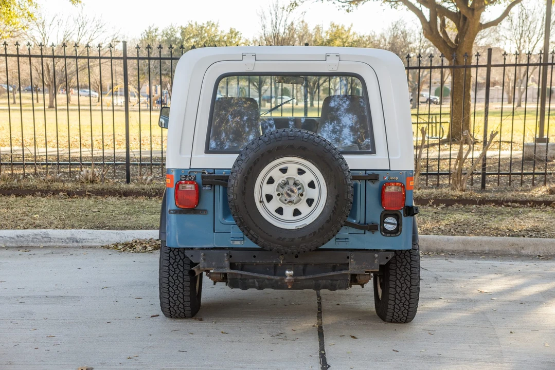1986 Jeep CJ7 - Image 5 of 31