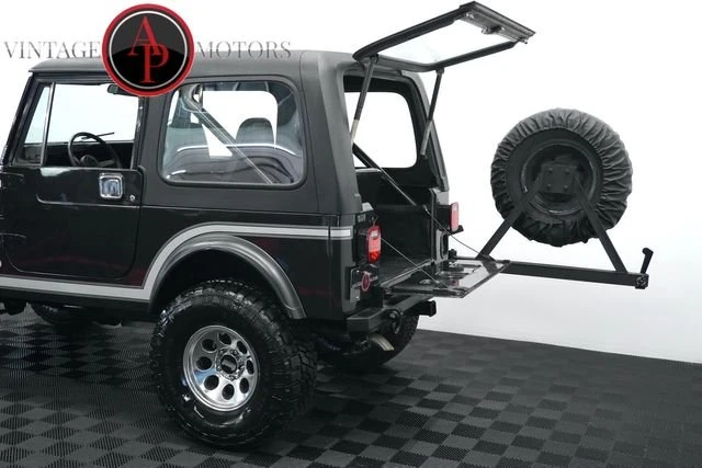 1986 Jeep CJ7 - Image 8 of 15