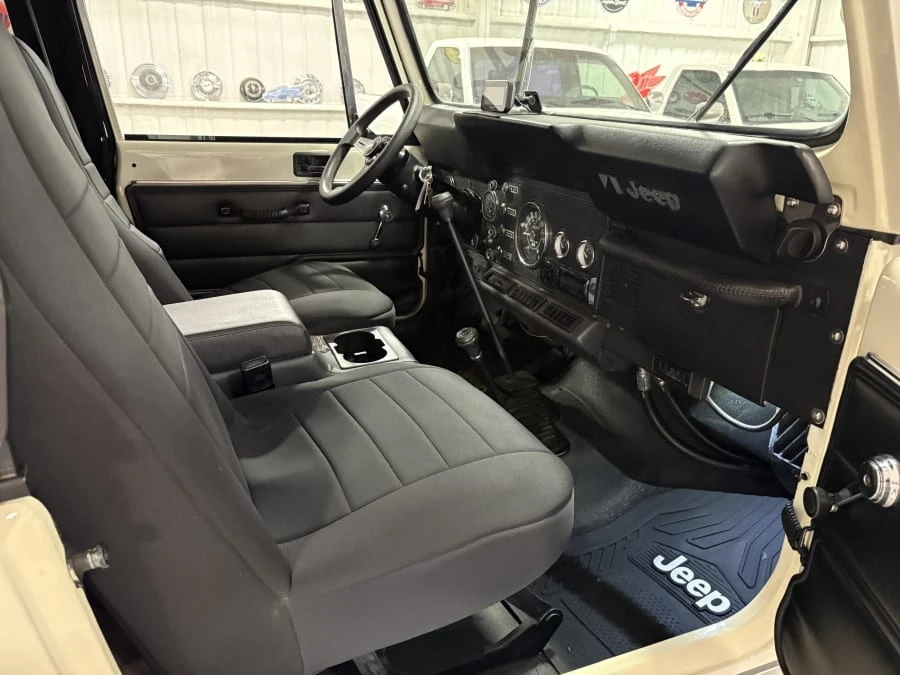 1986 Jeep CJ7 - Image 9 of 25