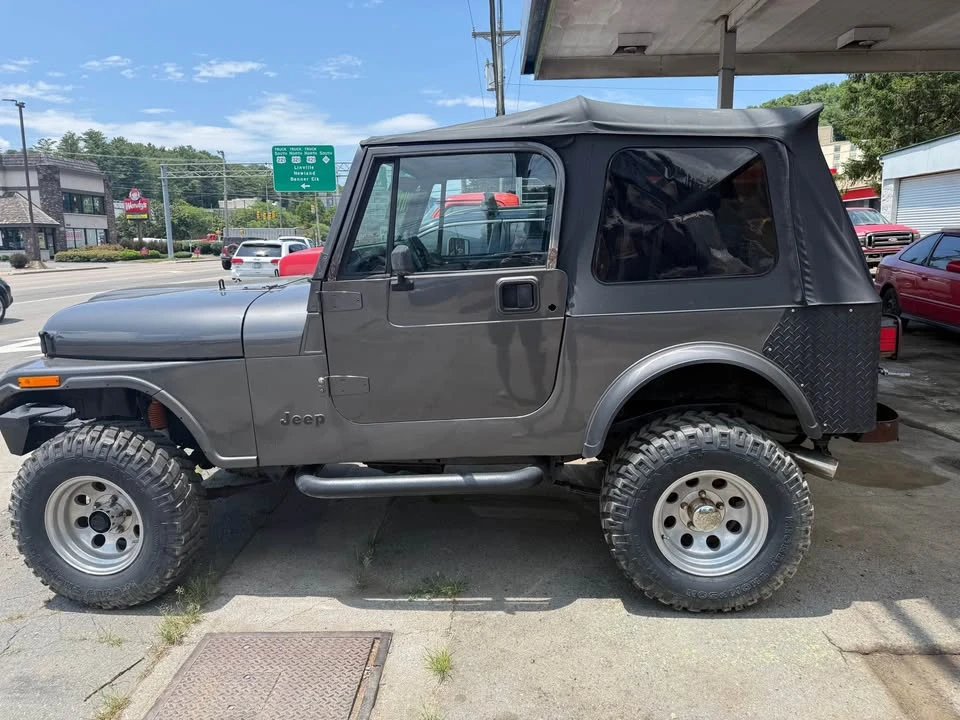 1986 Jeep CJ7 - Image 3 of 4