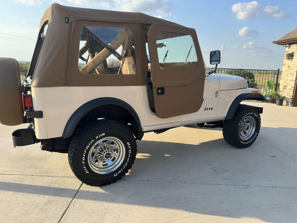 1986 Jeep CJ7 - Image 10 of 31