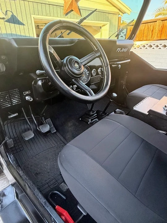 1986 Jeep CJ7 - Image 5 of 21