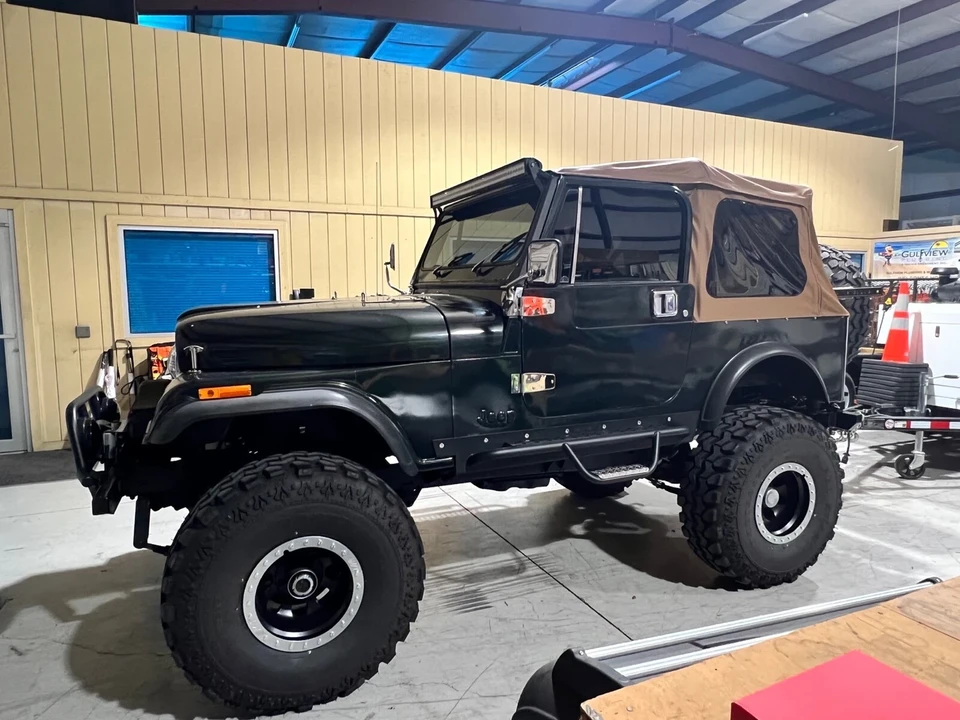 1986 Jeep CJ7 - Image 2 of 21