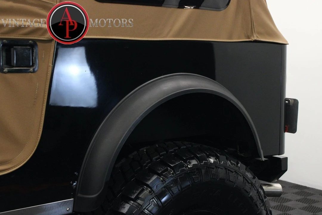 1986 Jeep CJ7 - Image 10 of 12