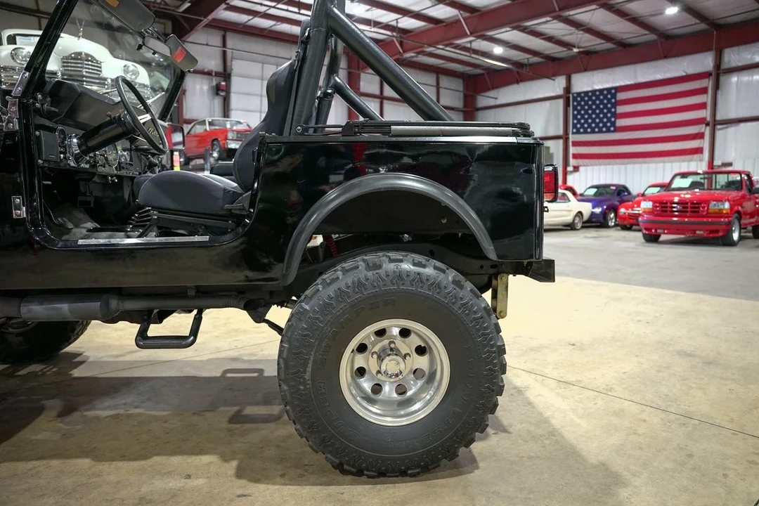 1986 Jeep CJ7 - Image 5 of 12