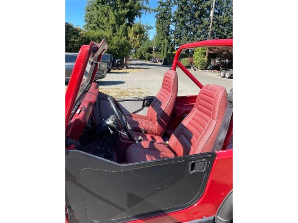 1986 Jeep CJ7 - Image 2 of 12