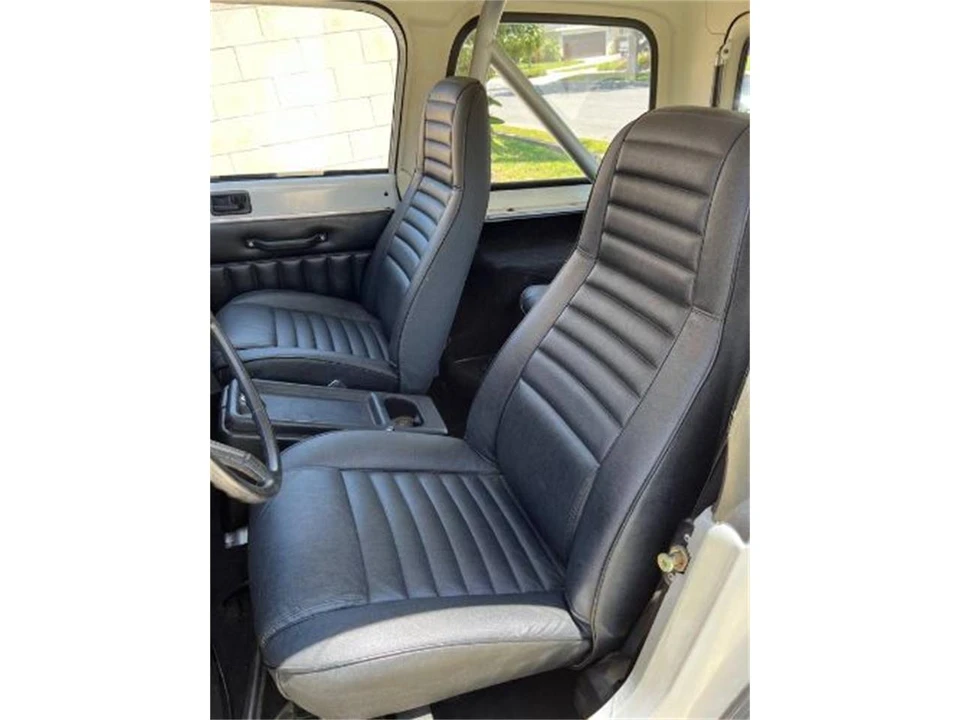 1986 Jeep CJ7 - Image 6 of 14