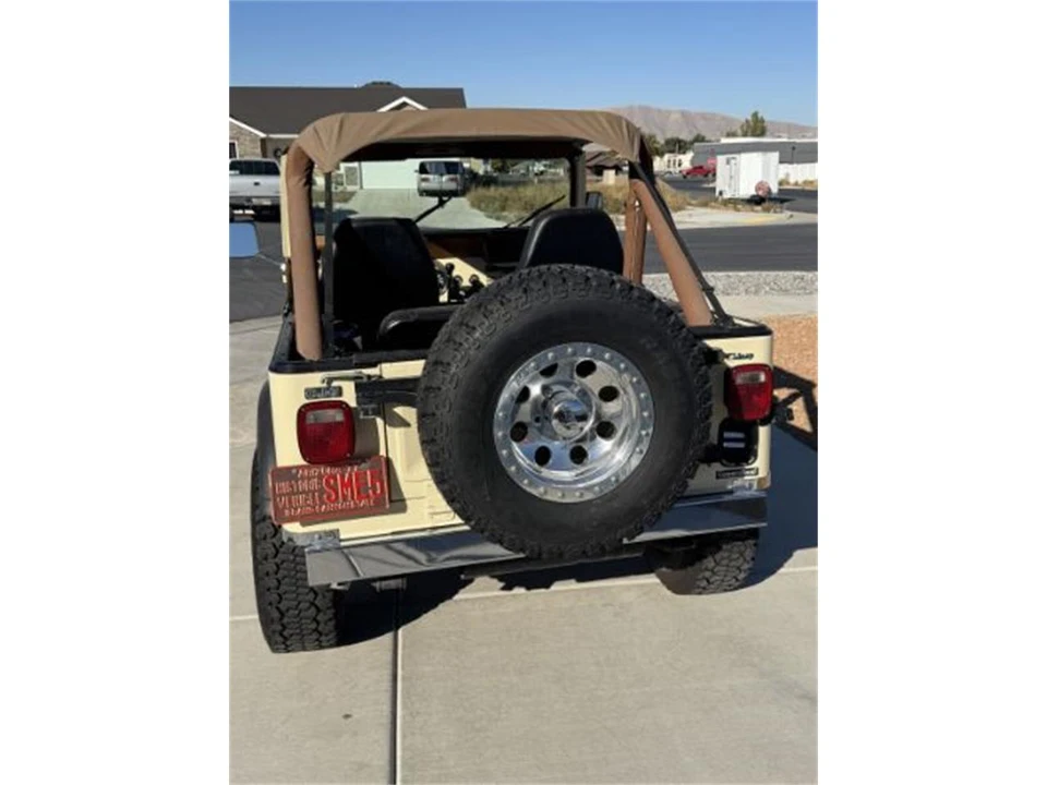1986 Jeep CJ7 - Image 6 of 13