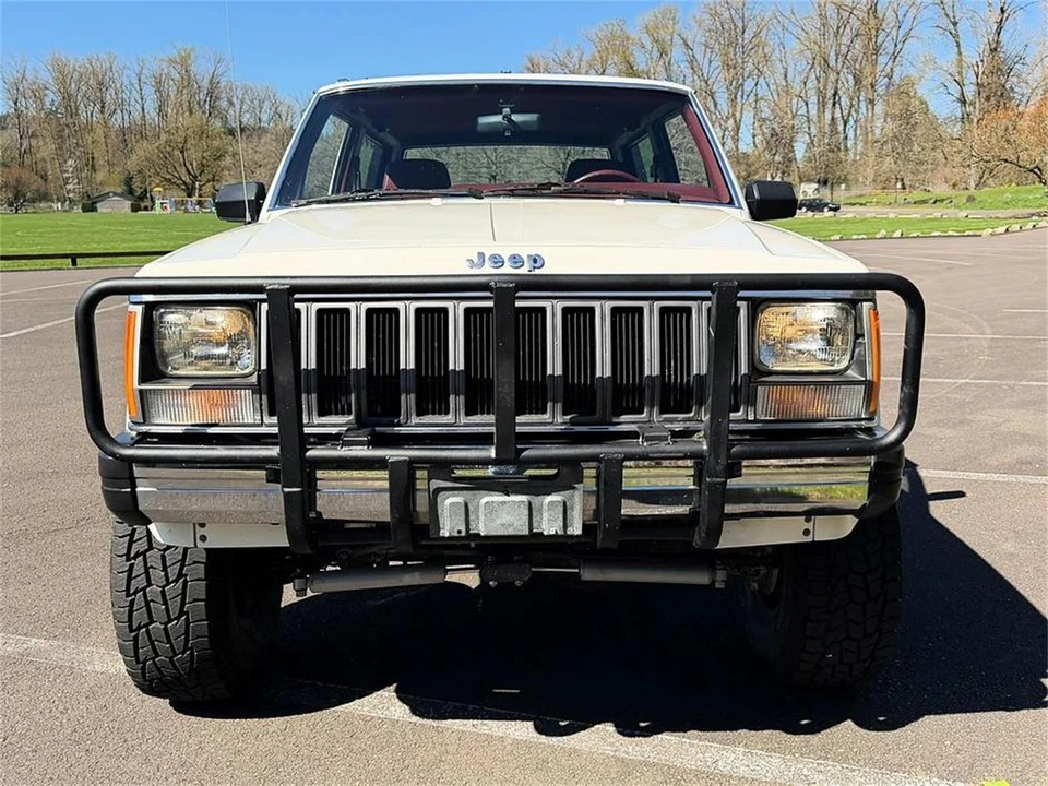 1986 Jeep XJ Cherokee - Image 14 of 31