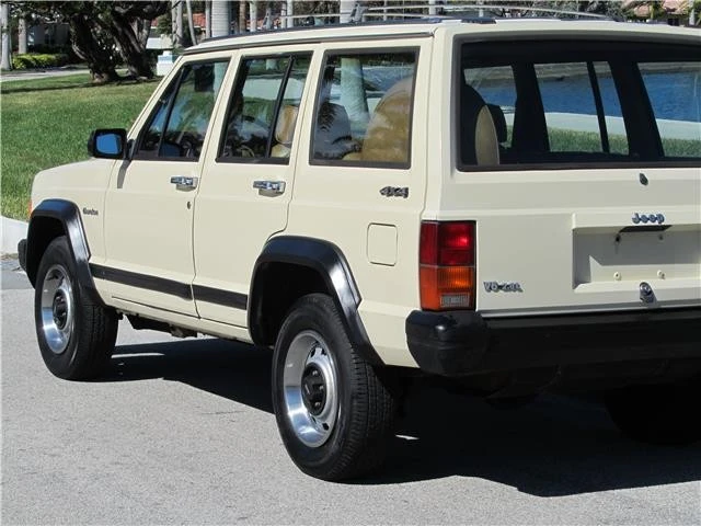 1986 Jeep XJ Cherokee - Image 3 of 12