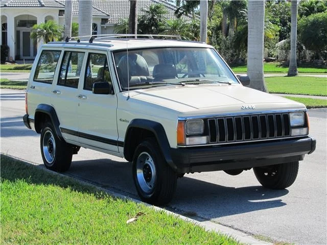1986 Jeep XJ Cherokee - Image 9 of 12