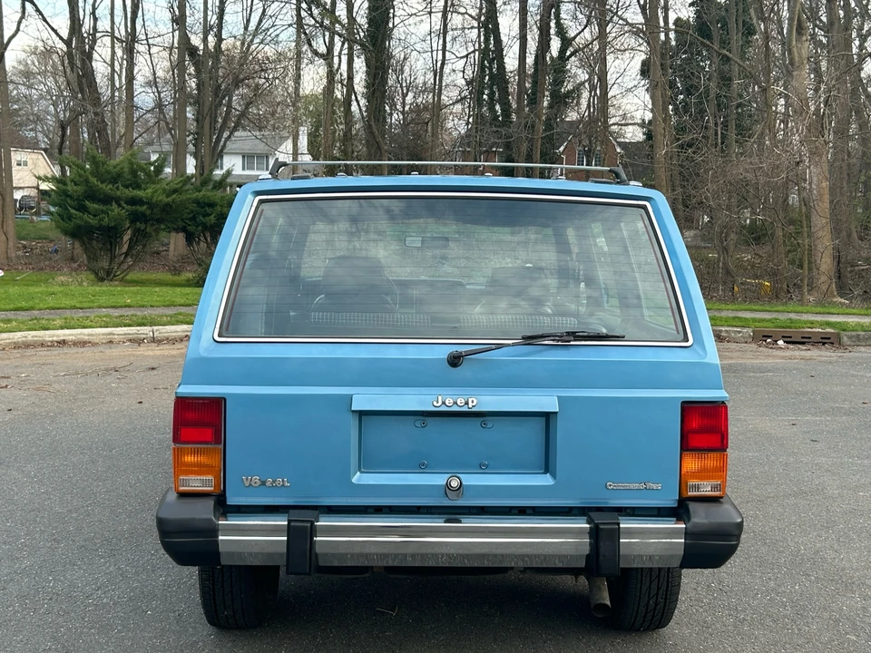 1986 Jeep XJ Cherokee - Image 14 of 31