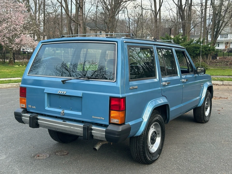 1986 Jeep XJ Cherokee - Image 13 of 31
