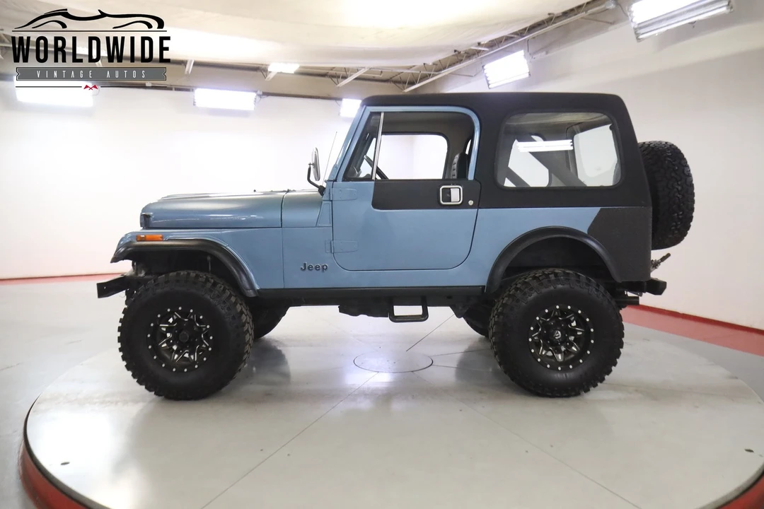 1986 Jeep CJ7 - Image 3 of 12