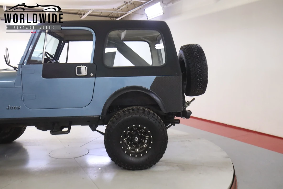 1986 Jeep CJ7 - Image 10 of 12