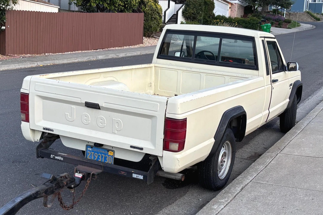 1986 Jeep Comanche - Image 4 of 31