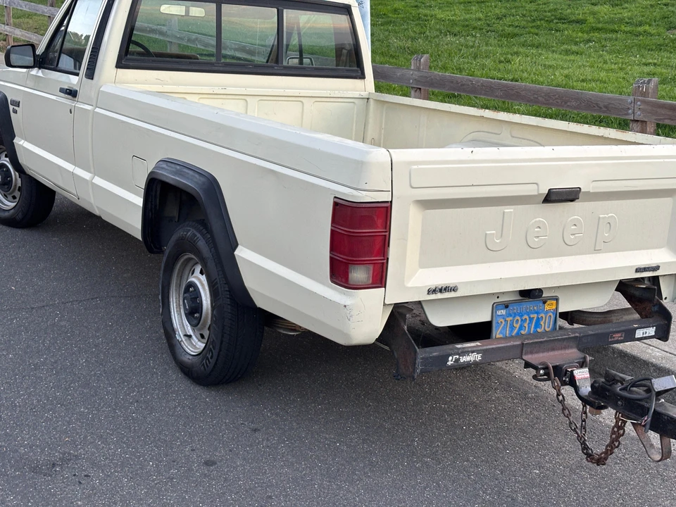 1986 Jeep Comanche - Image 27 of 31
