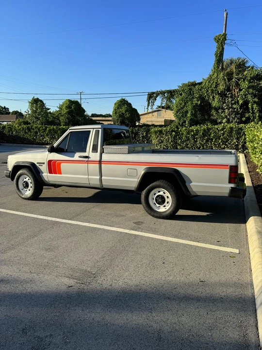 1986 Jeep Comanche - Image 20 of 31