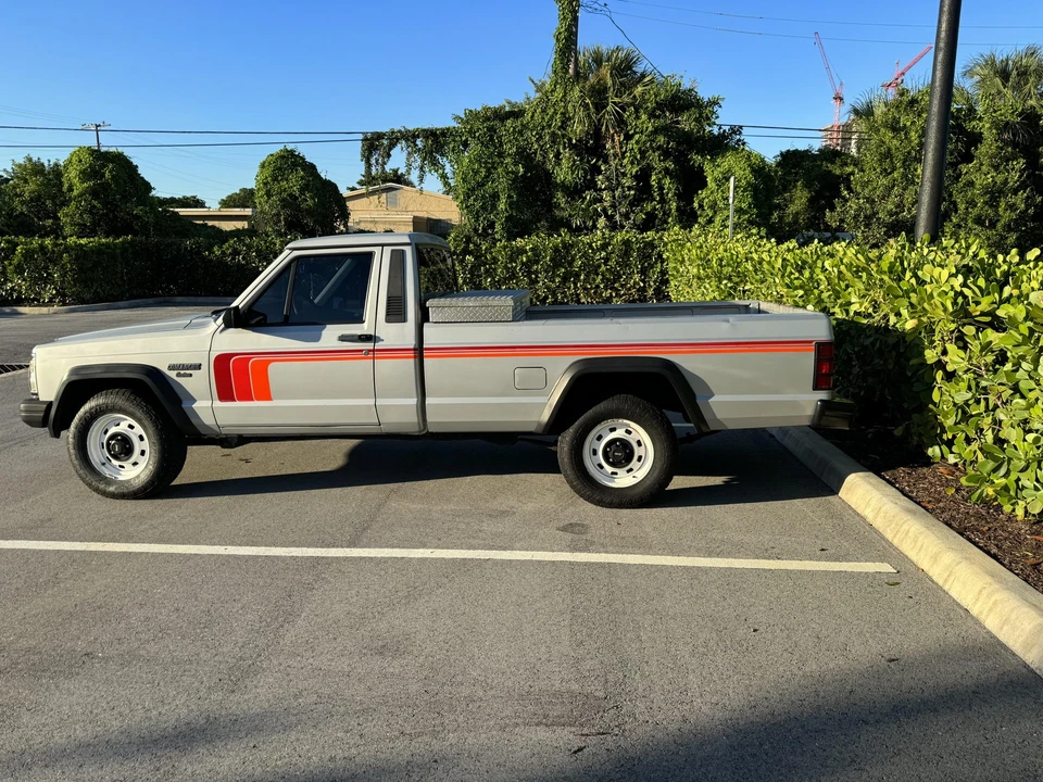1986 Jeep Comanche - Image 19 of 31