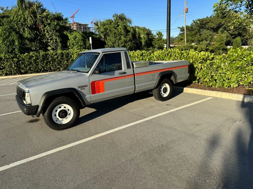 1986 Jeep Comanche - Image 15 of 31