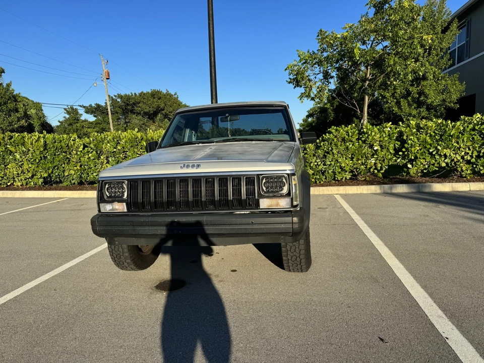 1986 Jeep Comanche - Image 11 of 31