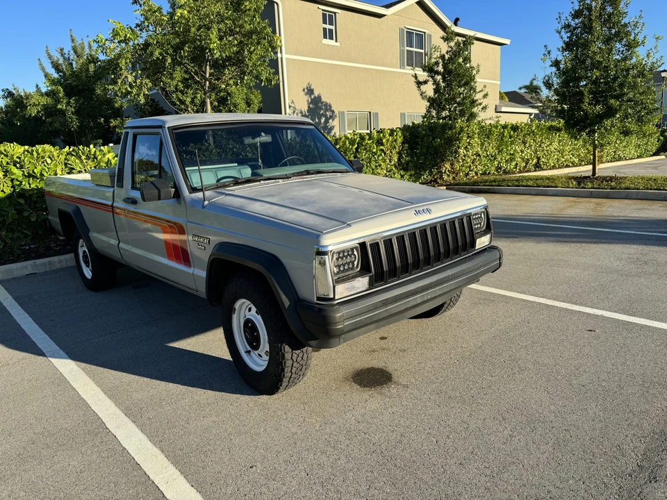 1986 Jeep Comanche - Image 7 of 31
